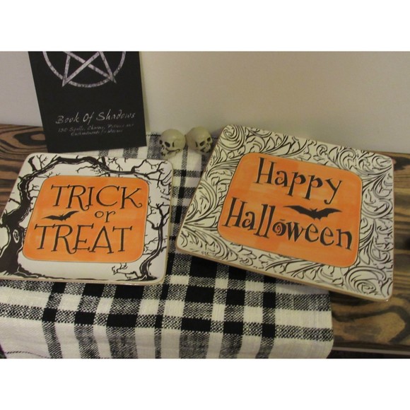Spectrum Designz 2pc. Halloween Plate Set - Picture 2 of 5